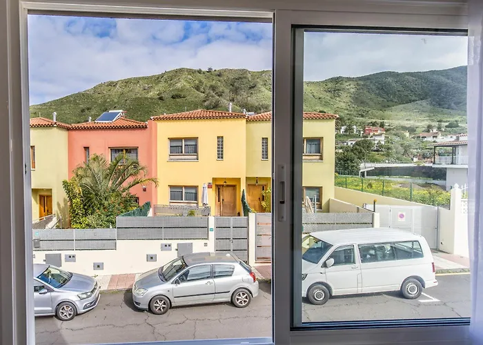 Apartamento Cozy With Mountain Views In *